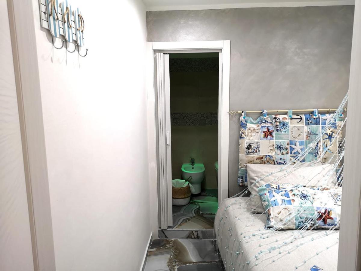 Bed and Breakfast Il Faro 17 Tarento Exterior foto
